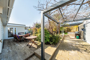 Photo 18- click for photo gallery